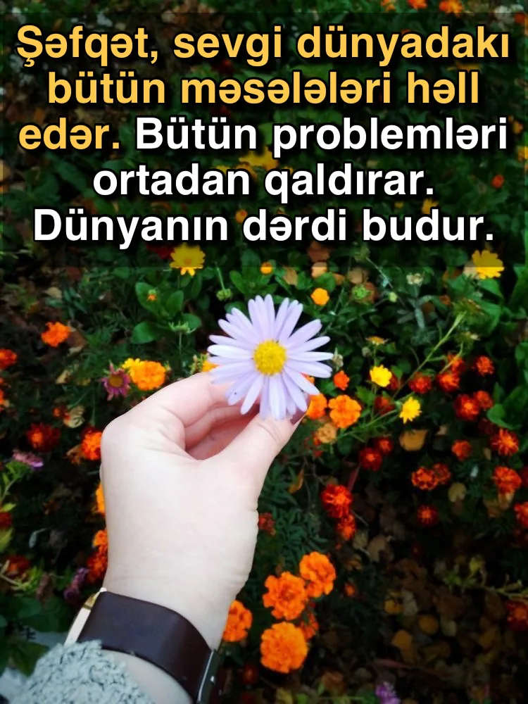 Gülən üzlərin arxasındakı qəm